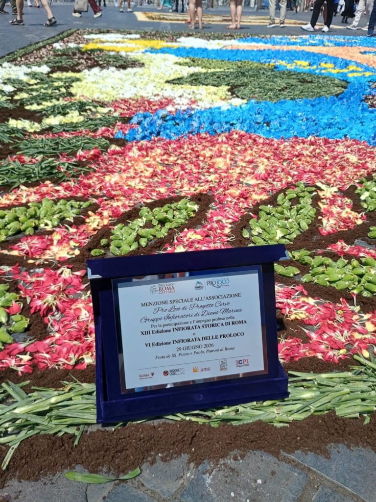 INFIORATA STORICA ROMA E PRO LOCO CERVO LIGURIA
